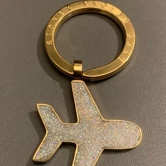Brand NEW In Packaging Stoney Clover Lane 2-Tone Vintage ✈️ Airplane ✈️ Keychain - Picture 4 of 7